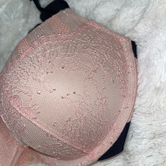 Bra - Picture 2 of 4